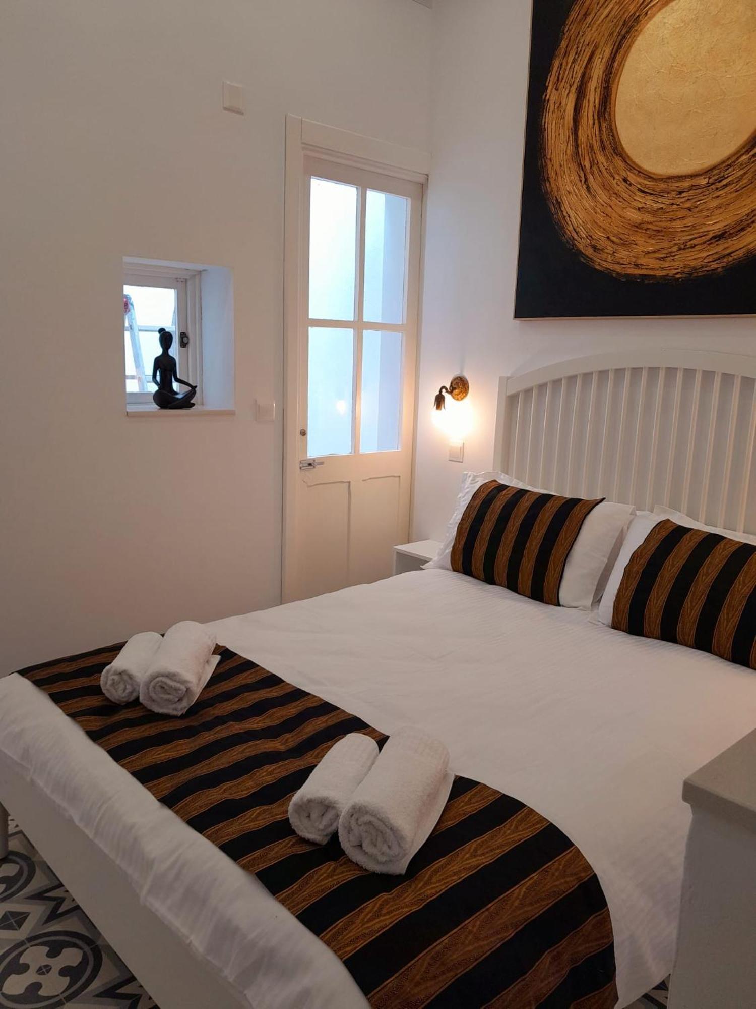 Charming Town House In Cospicua, Valperga Rooms Bagian luar foto