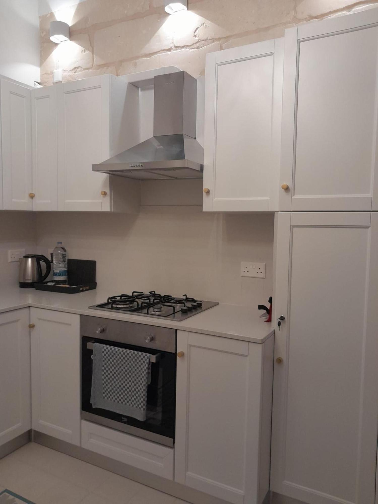 Charming Town House In Cospicua, Valperga Rooms Bagian luar foto