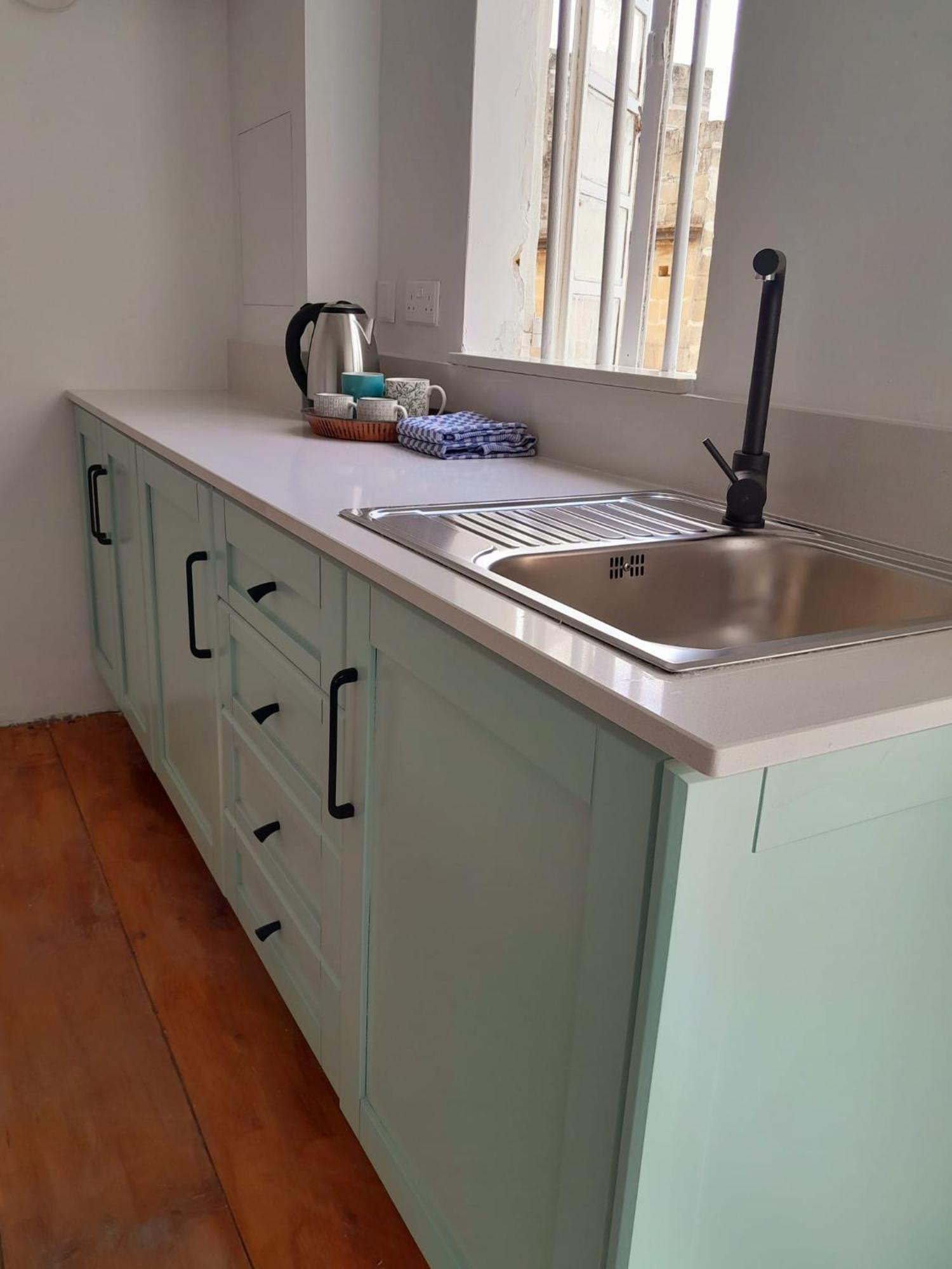 Charming Town House In Cospicua, Valperga Rooms Bagian luar foto